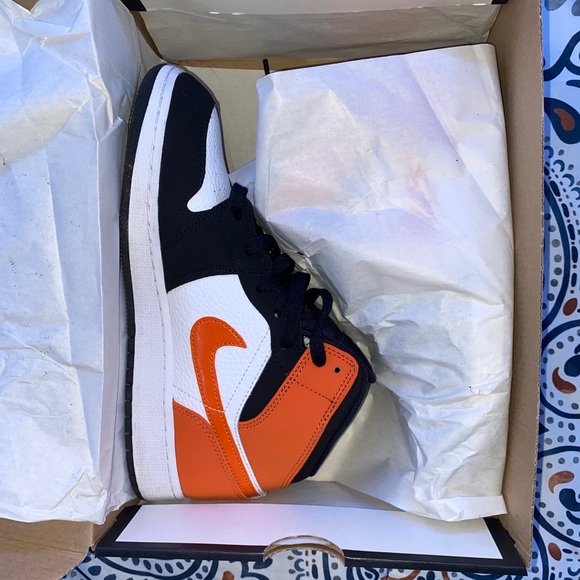 shattered backboard 6.5 y